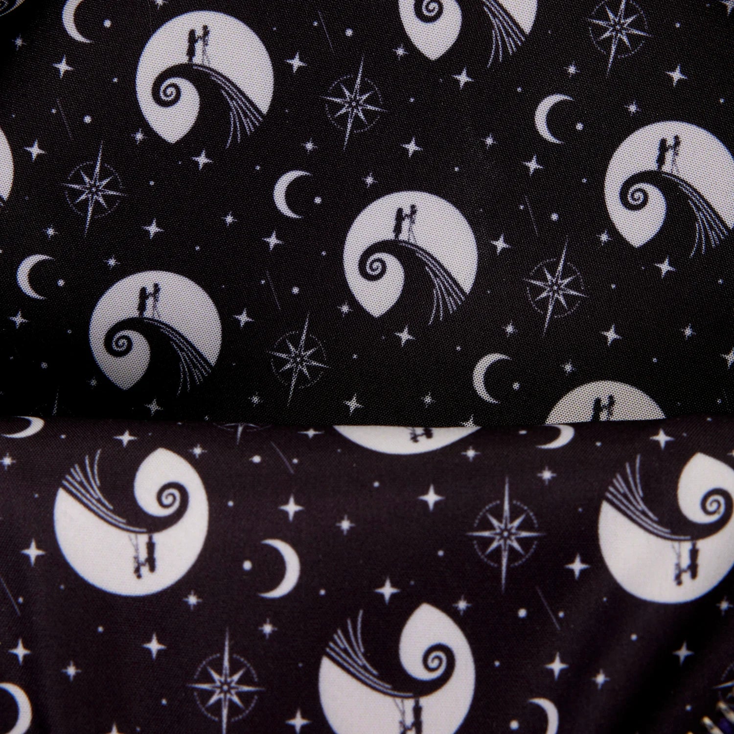 Détail du motif intérieur Jack et Sally du sac Loungefly WDBK4489